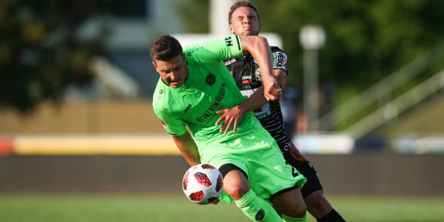 Testspiele am Mittwoch: Torlos-Pleite für die Eintracht, Premiere für Wood